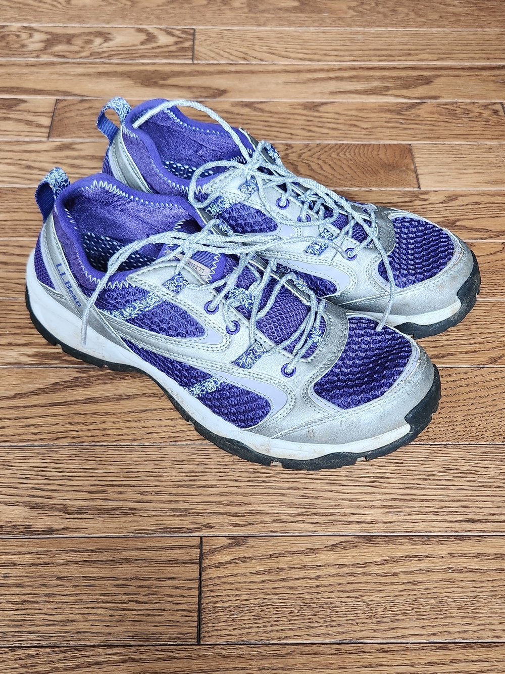 Women's L.L. Bean Hiking Shoes (8.5)